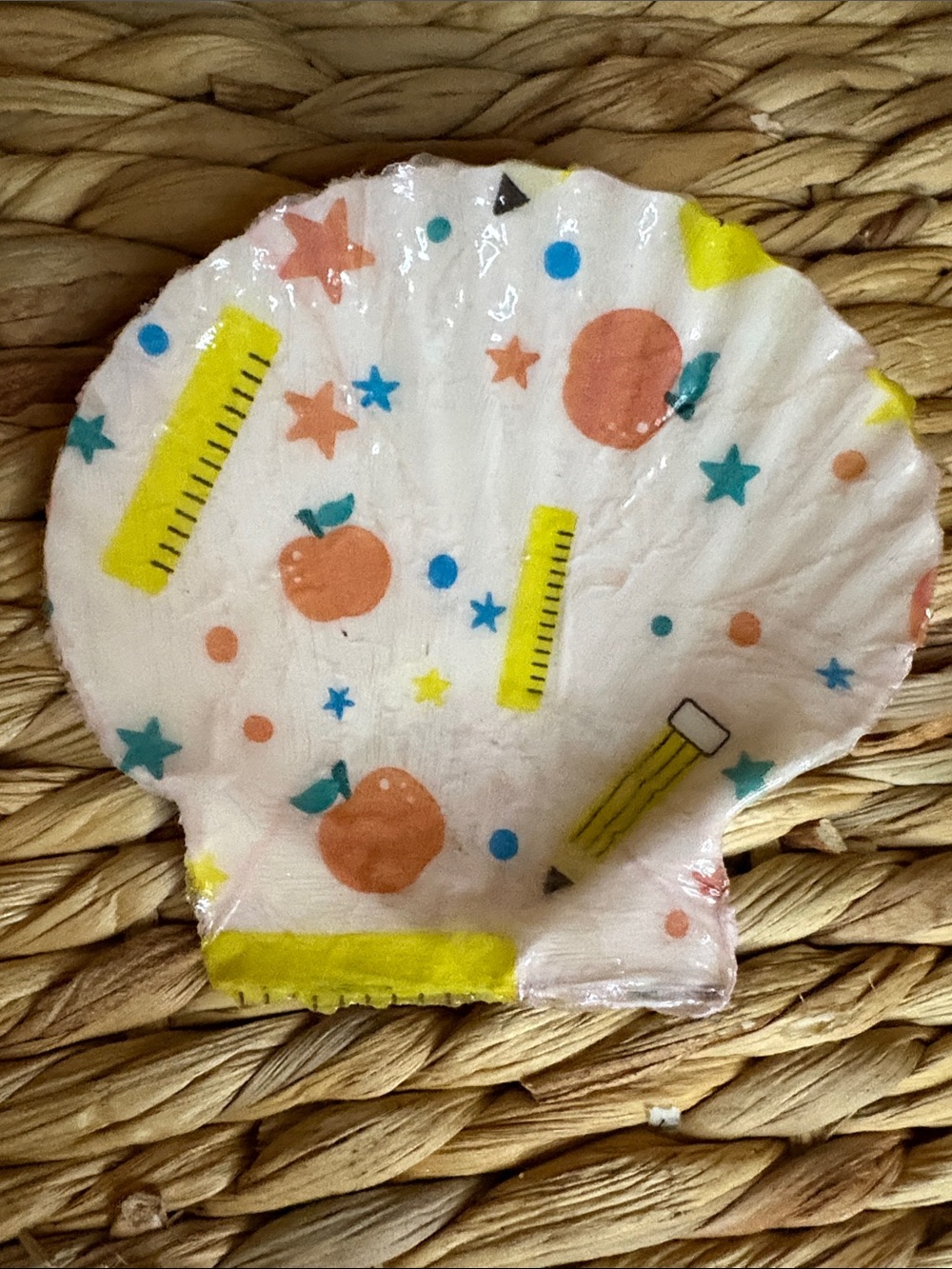 Hand Crafted White Shell Accent with Apples, Rulers and Stars